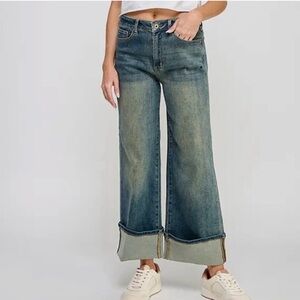 Special‎ A Mid Rise Wide Leg Cuffed Jeans Vintage Wash Denim Size 30